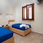 Guidaloca Cala Bianca Villa